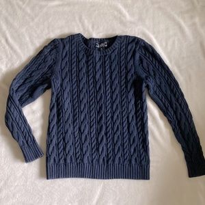 Lands Ends Cable knit sweater size M